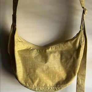 Medium Crescent Butter